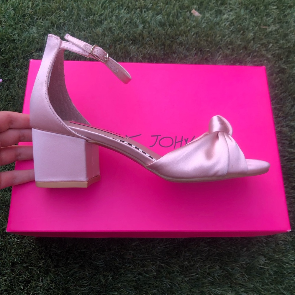 Betsey Johnson BLUSH PINK SATIN heel sandal